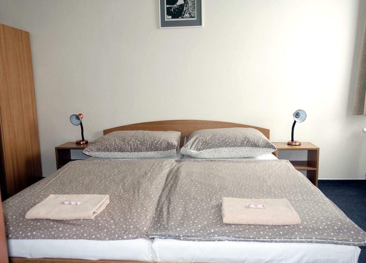 Hotel Staric 예세니크 외부 사진